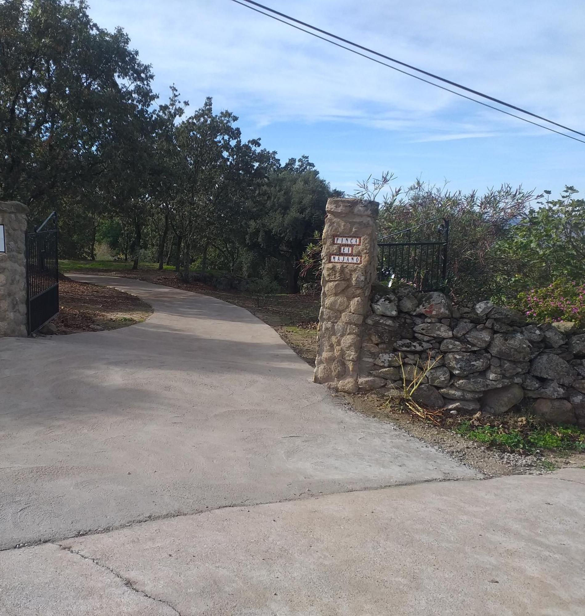 El Majano Guest House Montanchez Bagian luar foto