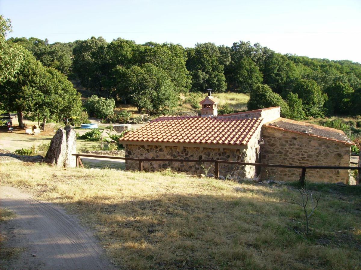 El Majano Guest House Montanchez Bagian luar foto