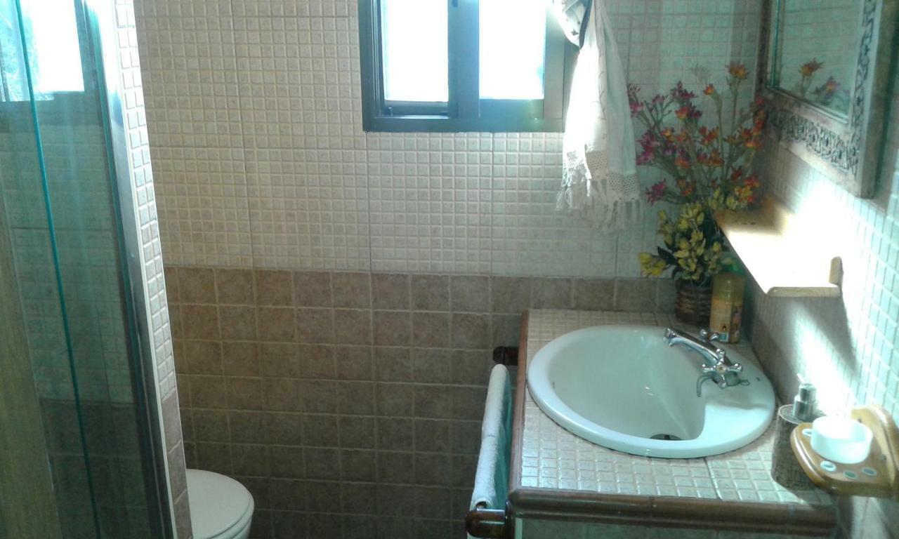 El Majano Guest House Montanchez Bagian luar foto